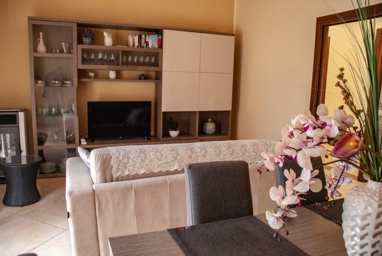 Comfort House Con Piscina Apartment *